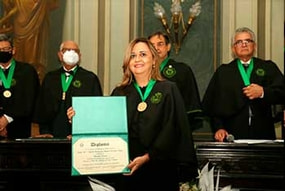 Posse de Ângela Marisa de Aquino Miranda Scippa como Membro Titular da Academia de Medicina da Bahia.