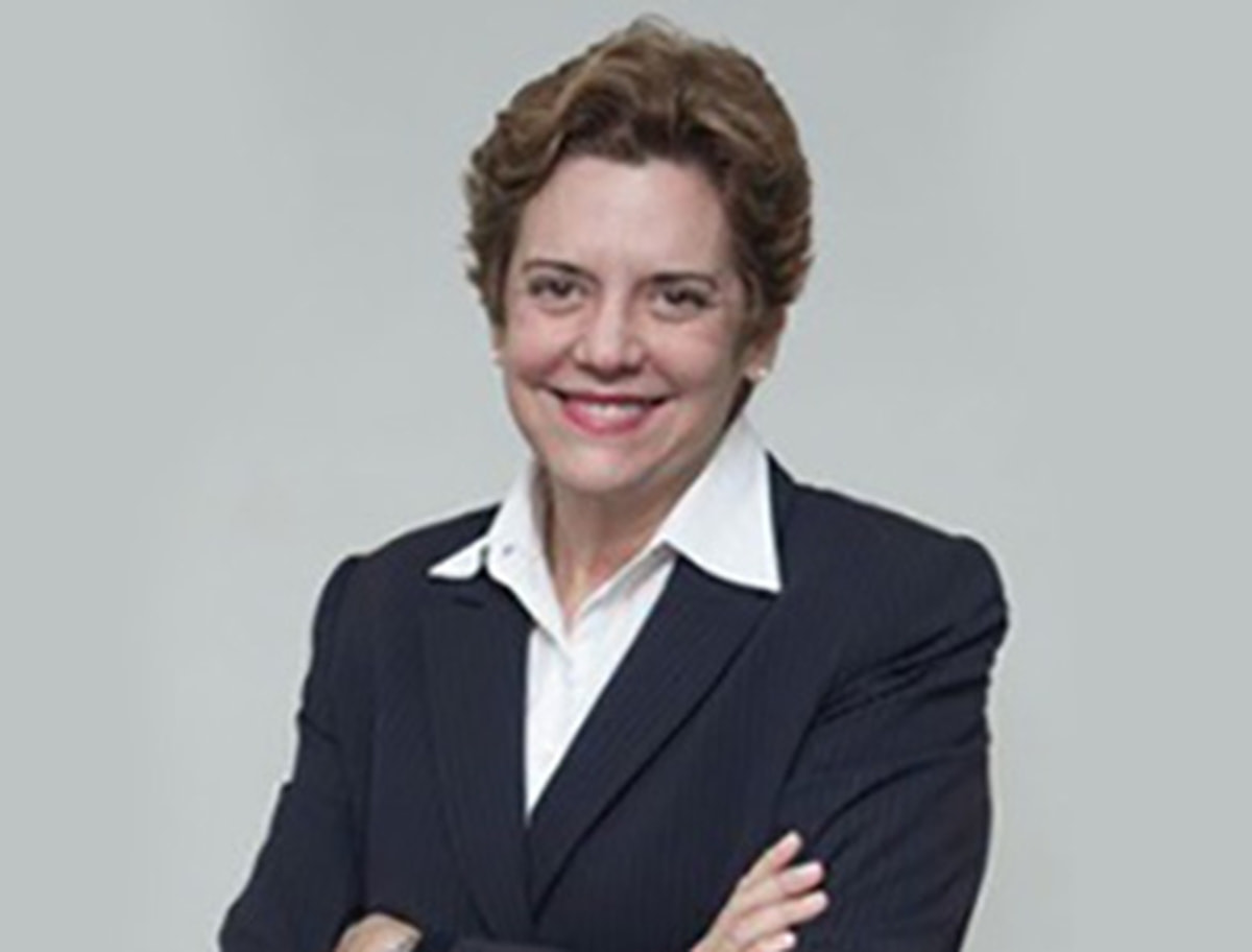 Luciana Silva, é reeleita 1a Vice Presidente da Associação Médica Brasileira (2024 - 2026)